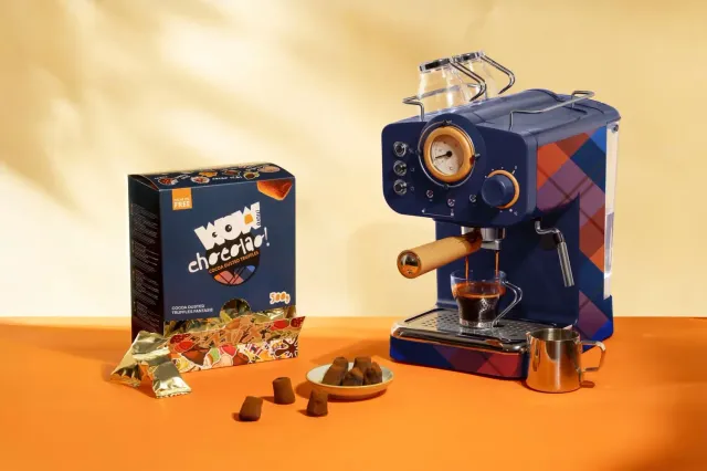 WOW Chocolao Mix Chocoladetruffels Dispenserdoos 500g 10 Smaken
