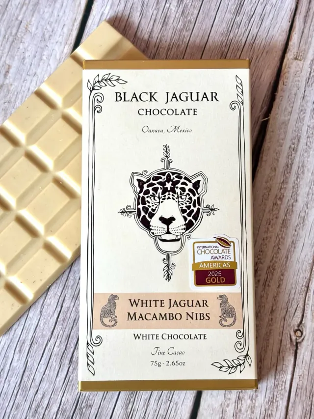 Black Jaguar White Jaguar Macambo Witte Chocolade Nibs