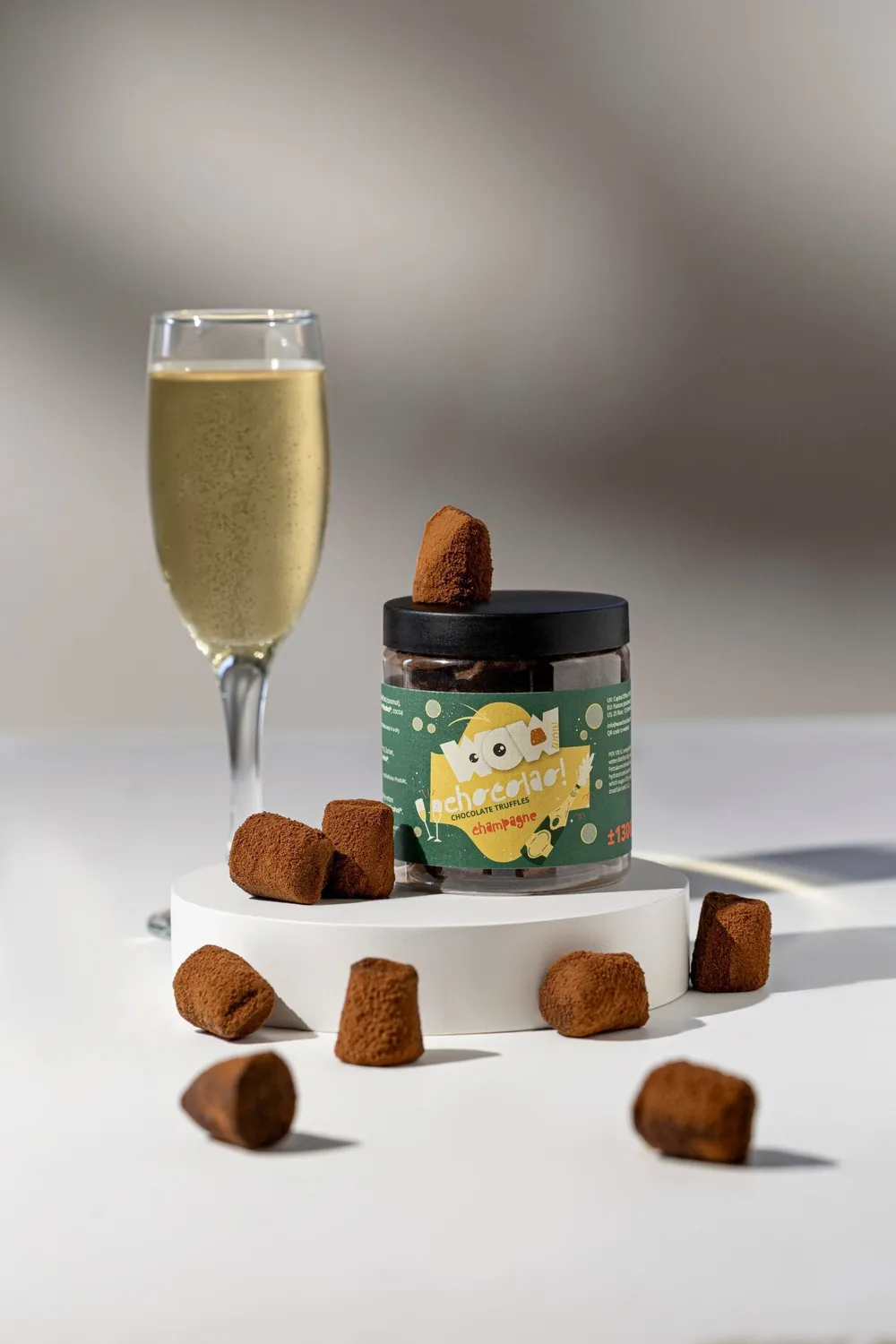 WOW Chocolao Champagne Chocoladetruffels Cadeaupot 130g puur