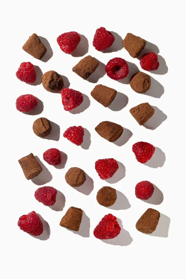 WOW Chocolao Framboos chocoladetruffels bulk 3kg fruitig