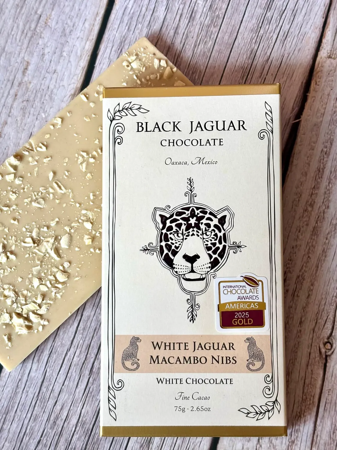 Black Jaguar White Jaguar Macambo Witte Chocolade Nibs