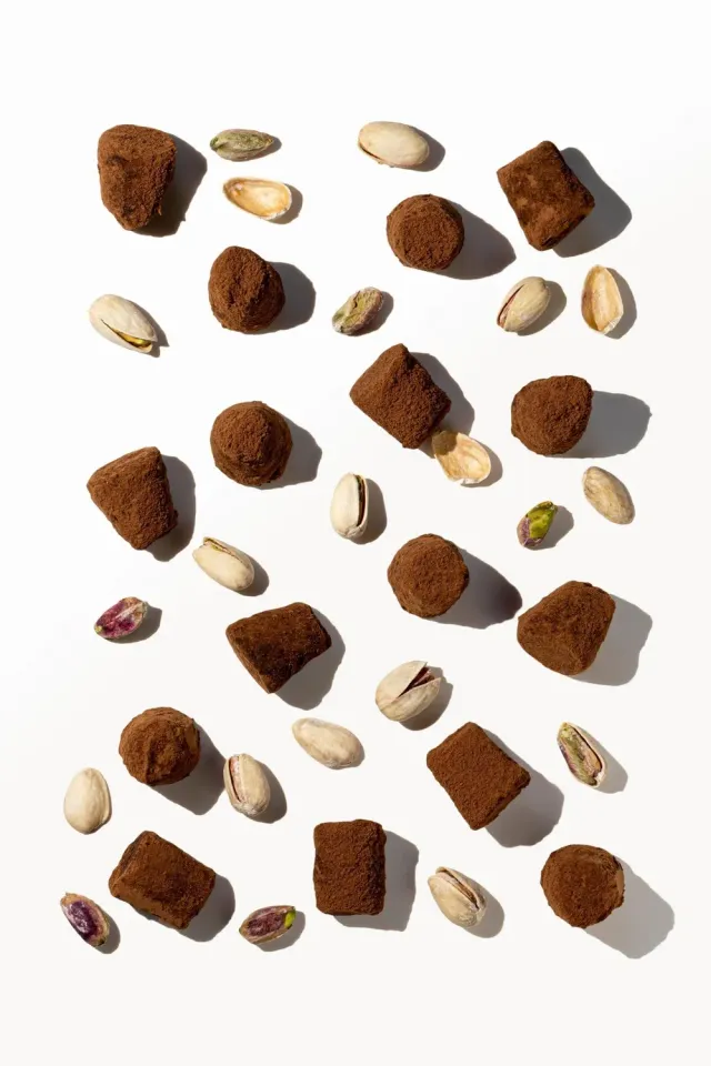 WOW Chocolao Pistache Chocoladetruffels Bulk 3kg geroosterd