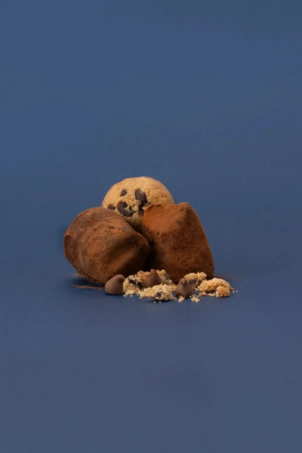 WOW Chocolao Koekjes Kruimel Chocoladetruffels XL Doos 250g Knapperig