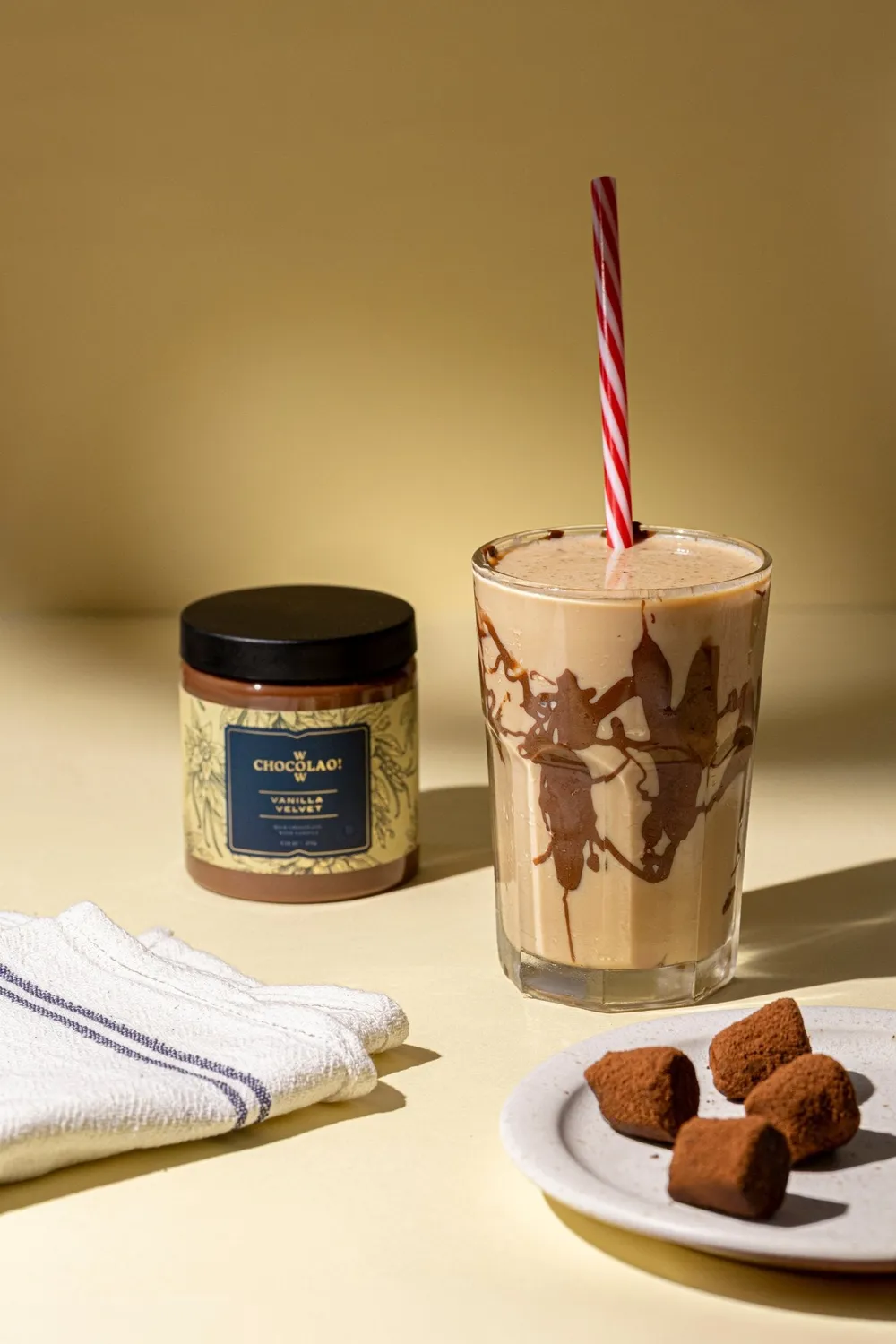 WOW Chocolao Vanille Chocoladepasta Pot 275g fluweel